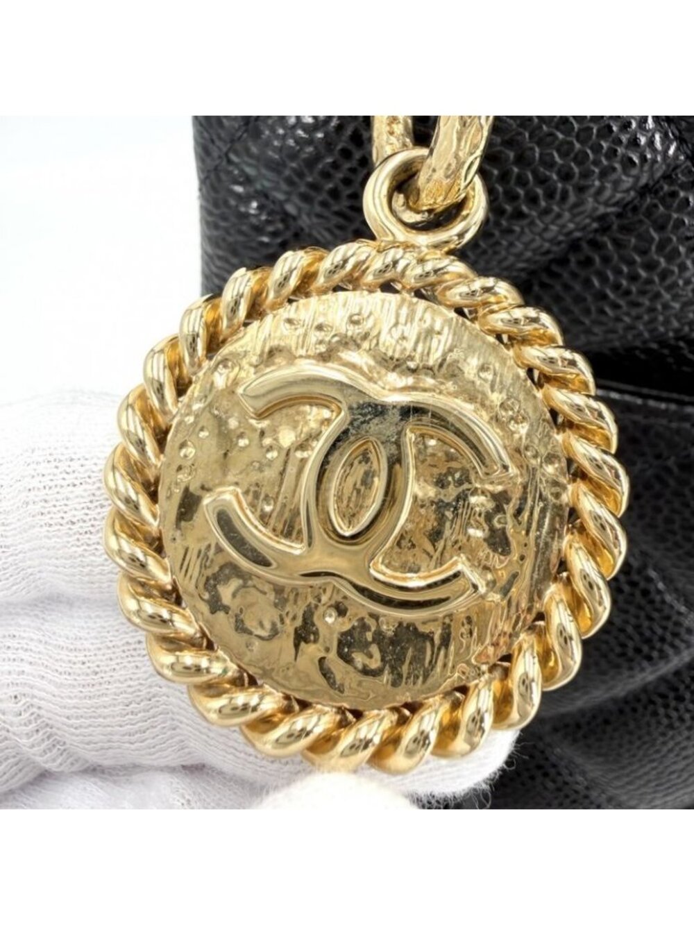 Chanel Tote Quilted Medallion Handbag Shoulder CC Logo - Picture 8 of 13